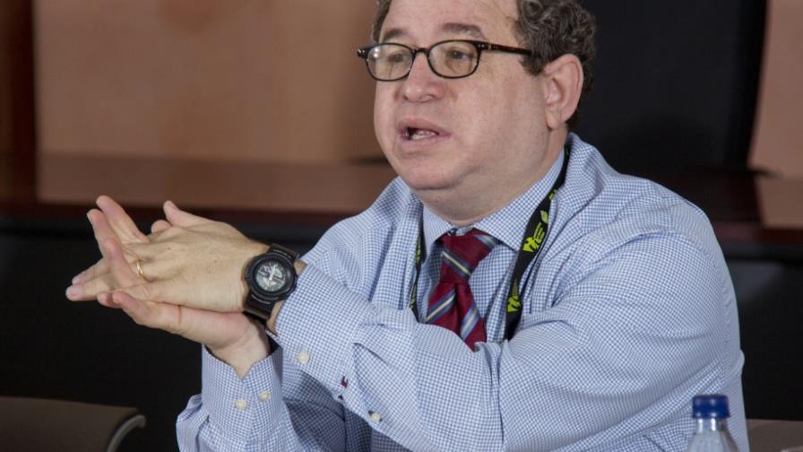 Se aleja cada vez más el pacto fiscal establecido en la Estrategia Nacional de Desarrollo Se aleja cada vez más el pacto fiscal establecido en la Estrategia Nacional de Desarrollo