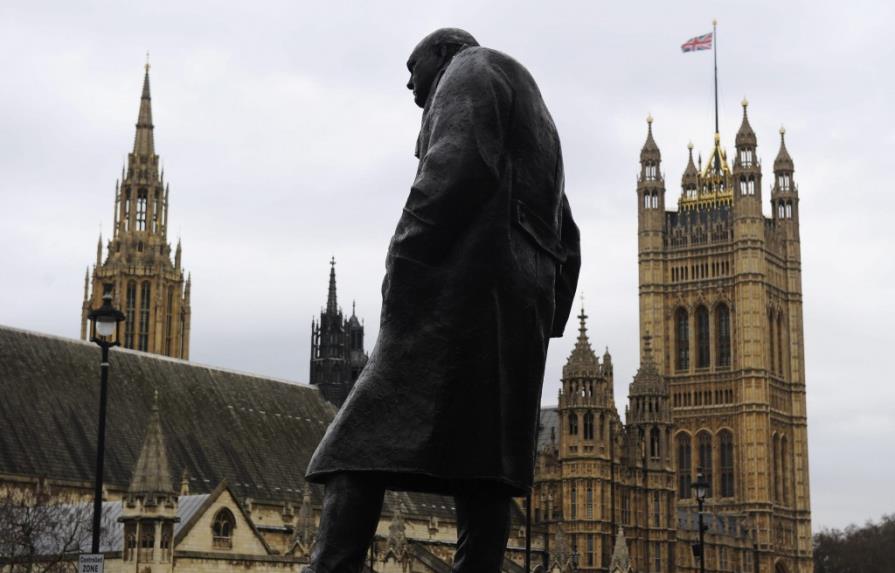 Reino Unido rememora funeral de Estado de Churchill 50 años después