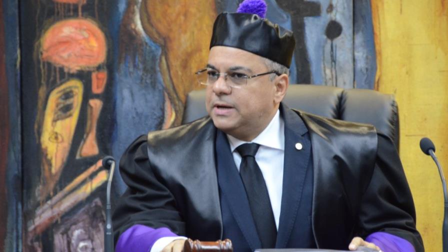 El juez Moscoso Segarra basó su decisión en la doble persecución contra Félix Bautista El juez Moscoso Segarra basó su decisión en la doble persecución contra Félix Bautista