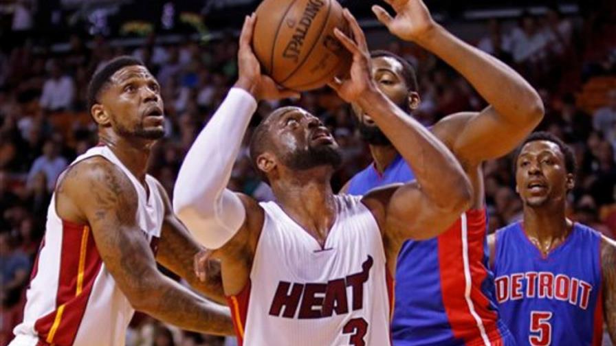 Convaleciente Wade ayuda en triunfo del Heat Convaleciente Wade ayuda en triunfo del Heat