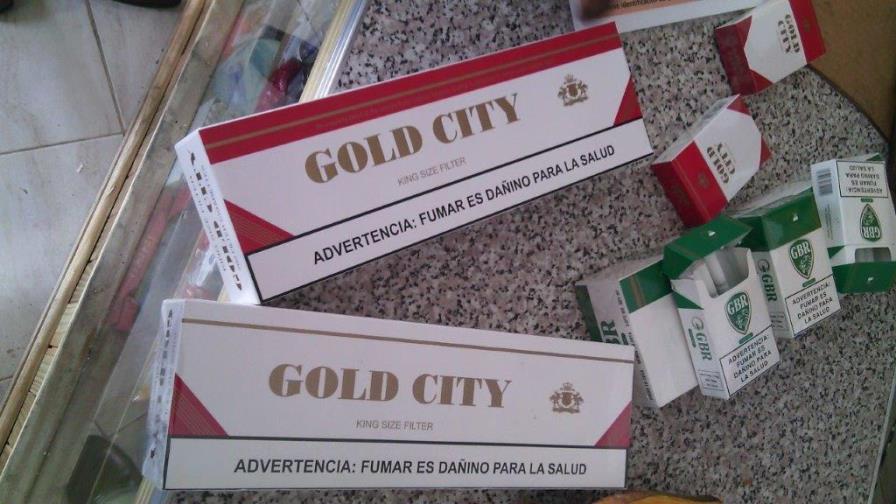 Procuraduría y Aduanas incautan miles de cigarrillos de contrabando Procuraduría y Aduanas incautan miles de cigarrillos de contrabando