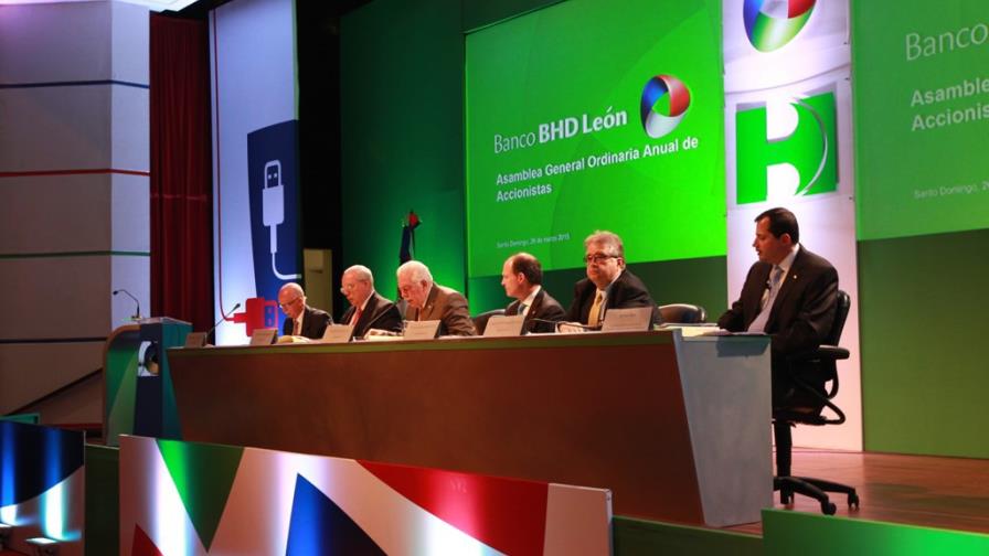 El BHD León cierra 2014 con activos por RD$195.4 mil millones El BHD León cierra 2014 con activos por RD$195.4 mil millones