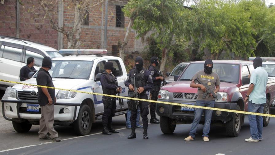 Tiroteo en El Salvador deja ocho muertos y tres heridos