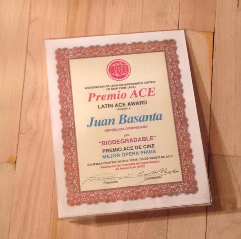 Juan Basanta gana premio ACE de Cine a la Mejor Ópera Prima